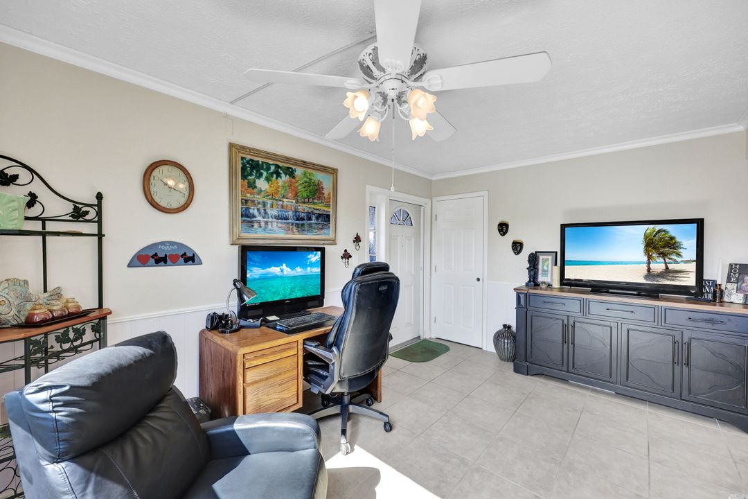 1829 SE 41st St #1l, Cape Coral, FL 33904