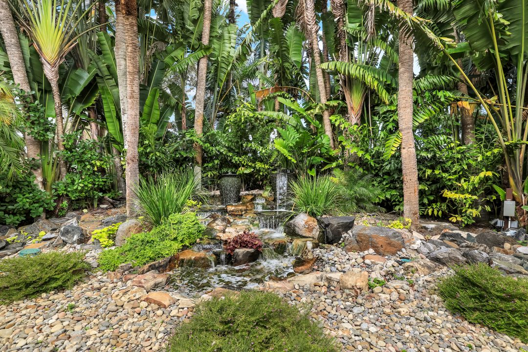 2055 Cascades Dr #6, Naples, FL 34112