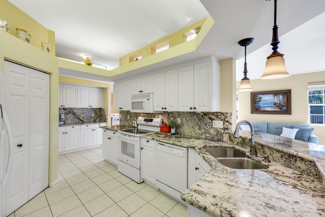 10751 Halfmoon Shoal Rd #201, Bonita Springs, FL 34135