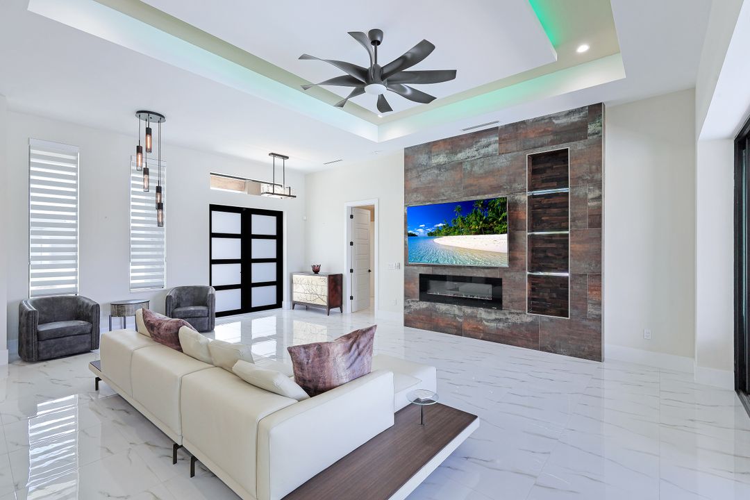 309 SW 47th St, Cape Coral, FL 33914