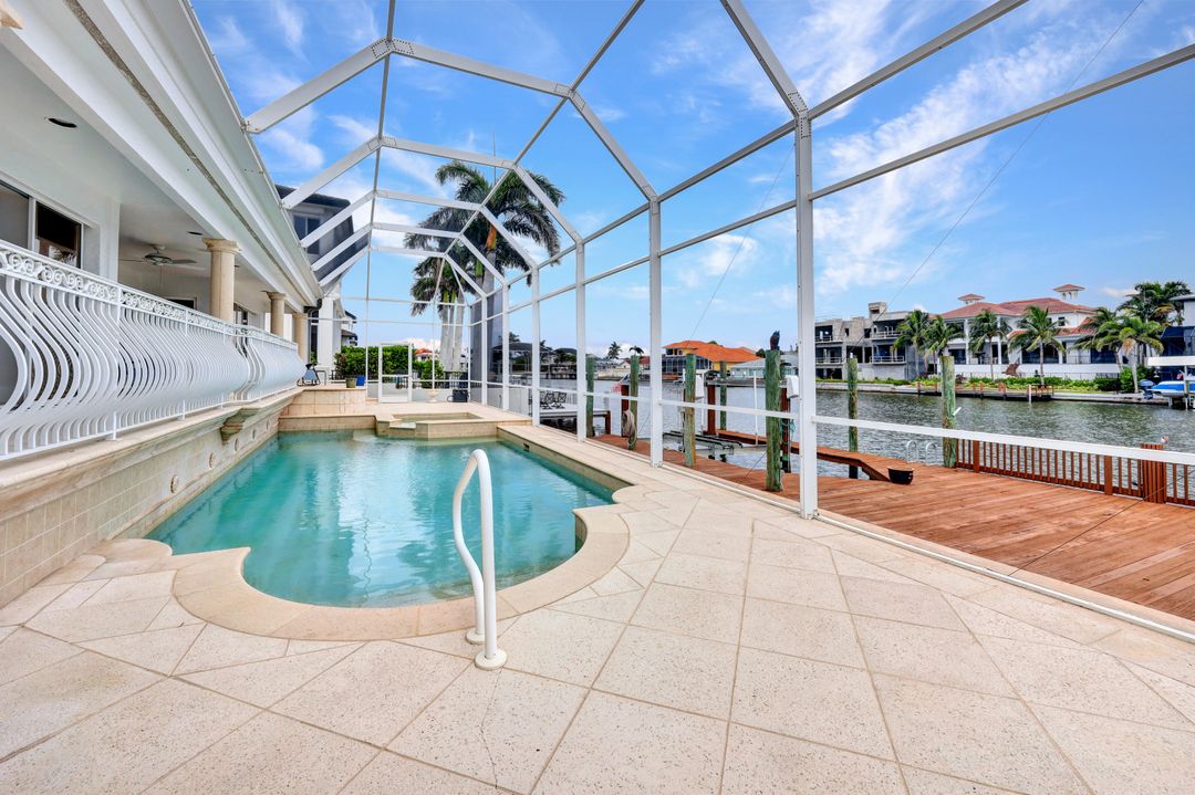 396 Conners Ave, Naples, FL 34108