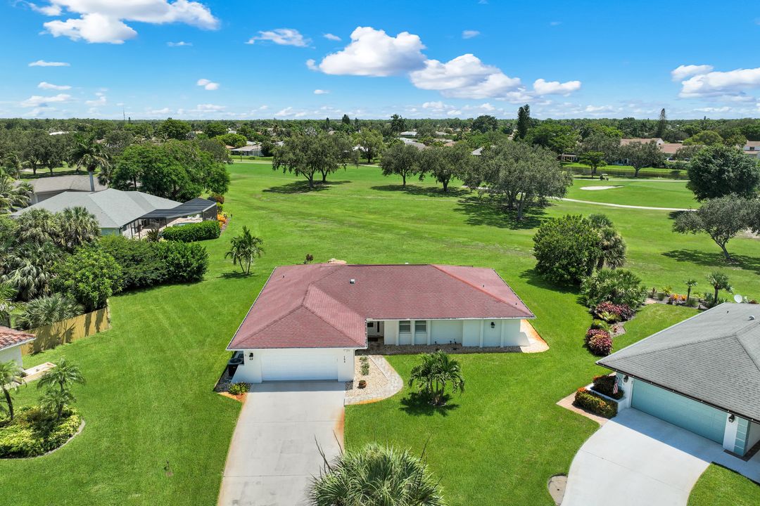 193 Heather Grove Ln, Naples, FL 34113