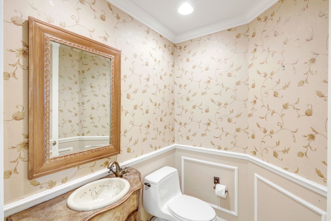 295 Grande Way #T03, Naples, FL 34110