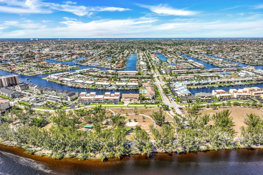 4206 SE 20th Pl #106, Cape Coral, FL 33904