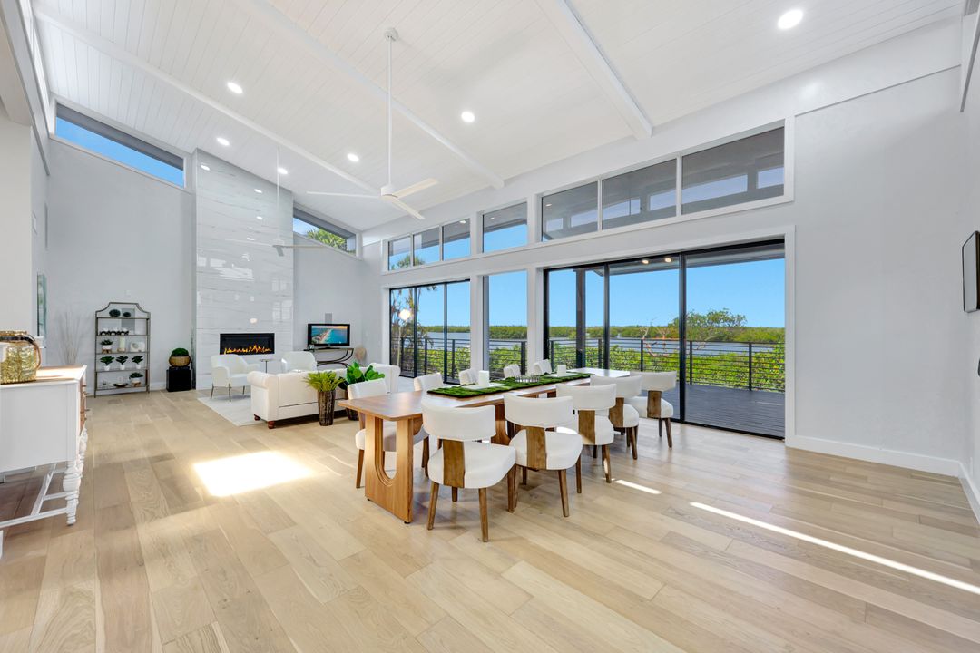 5435 Osprey Ct, Sanibel, FL 33957