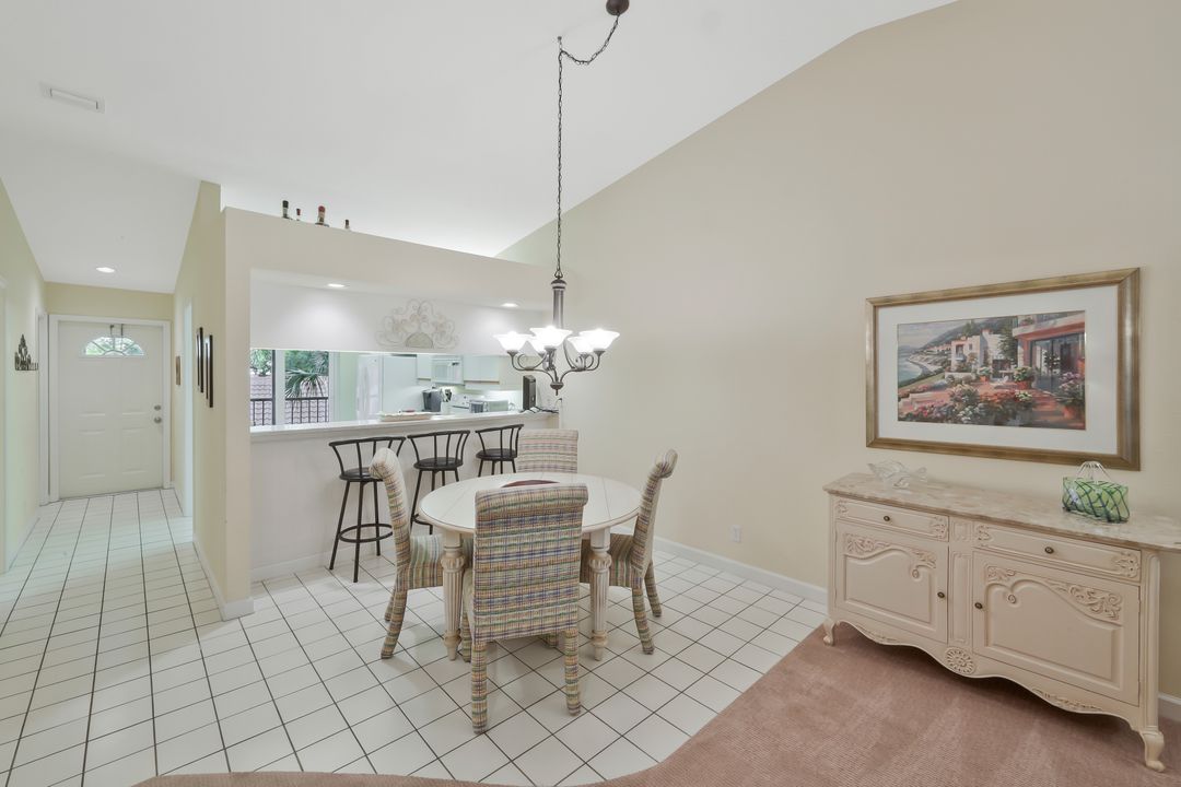 2305 Hidden Lake Dr #3704, Naples, FL 34112