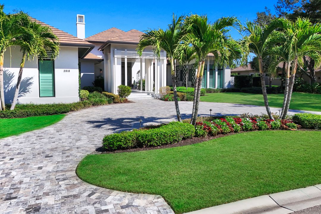 2818 Thistle Way, Naples, FL 34105