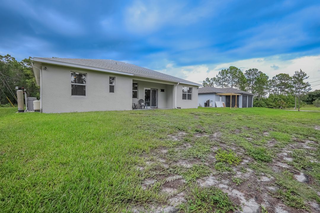 670 Nimitz Blvd, Lehigh Acres, FL 33974