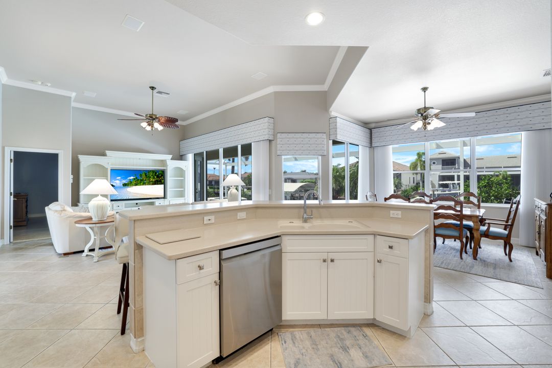 1557 Kingston Ct, Marco Island, FL 34145