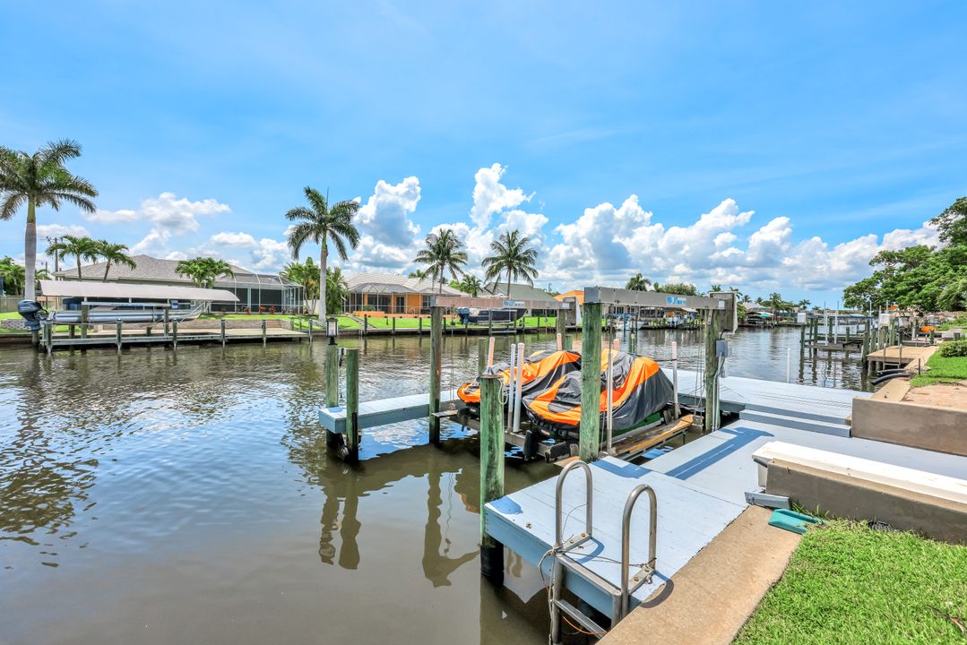 1303 SE 20th Ct, Cape Coral, FL 33990