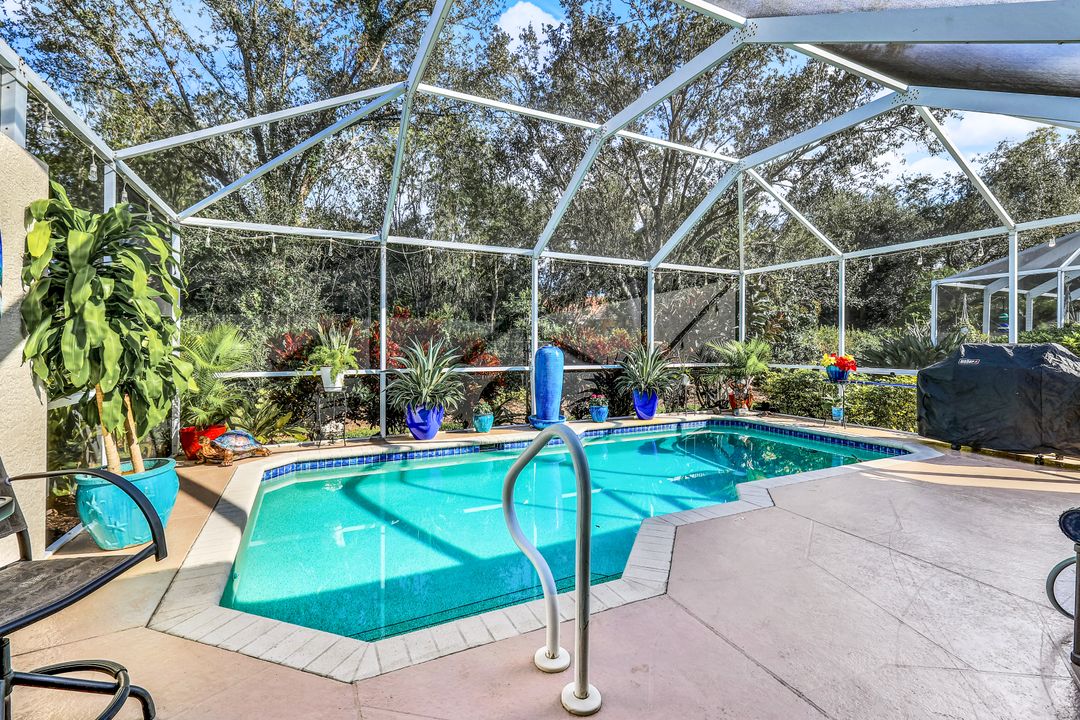 8199 Ibis Cove Cir, Naples, FL 34119