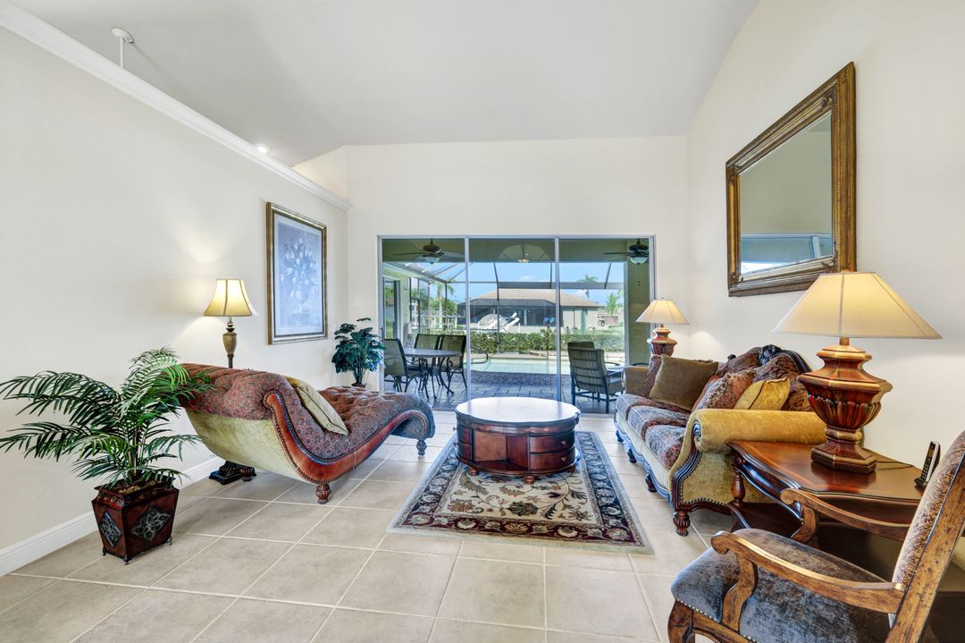 4130 SW 27th Ave, Cape Coral, FL 33914