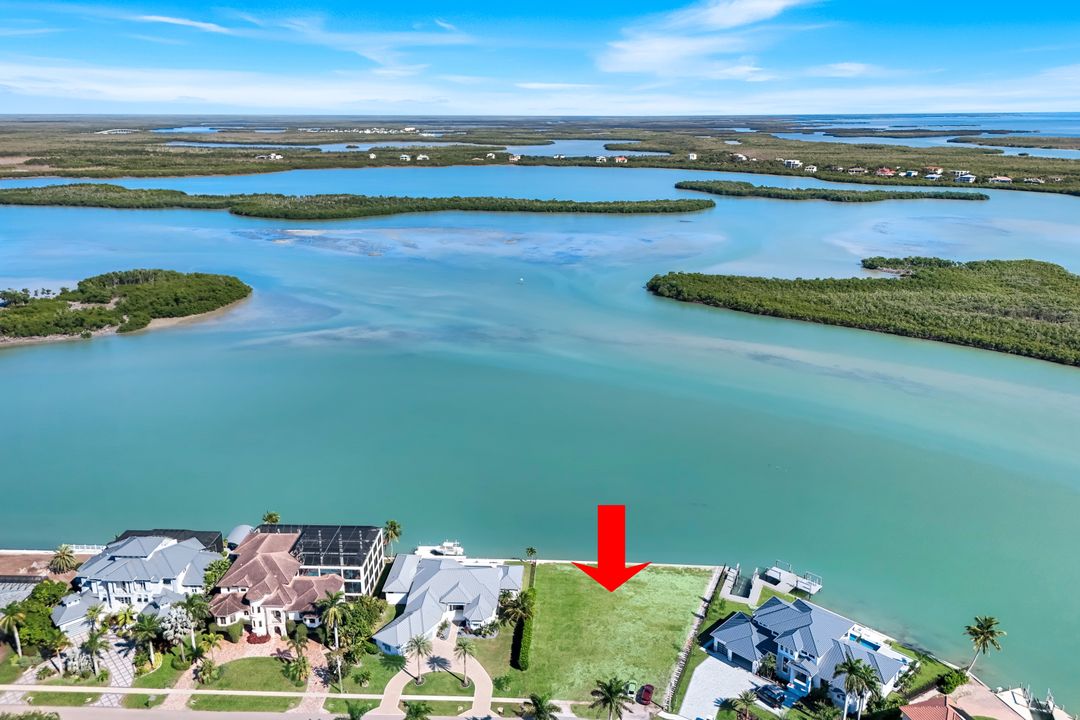 995 Caxambas Dr, Marco Island, FL 34145