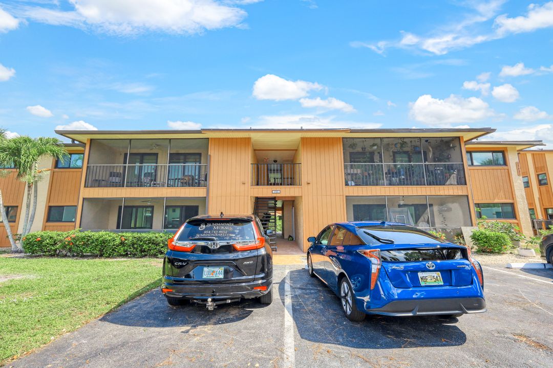 17421 Birchwood Ln #8, Fort Myers, FL 33908