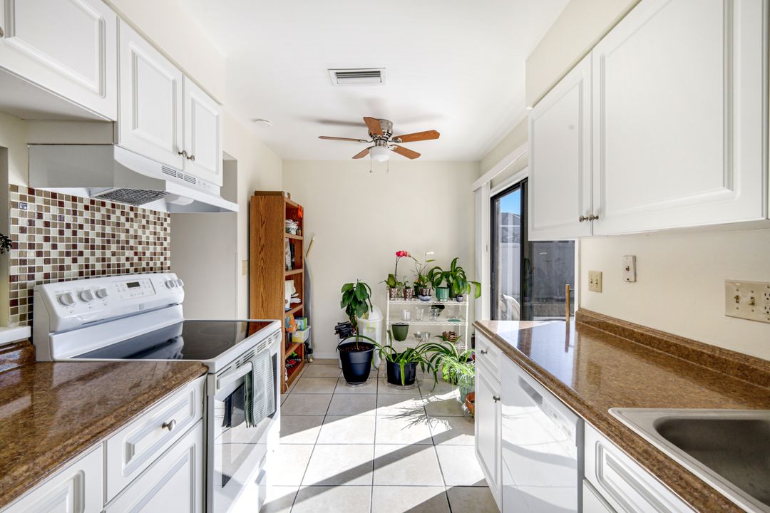 1410 SE 8th Ave, Cape Coral, FL 33990