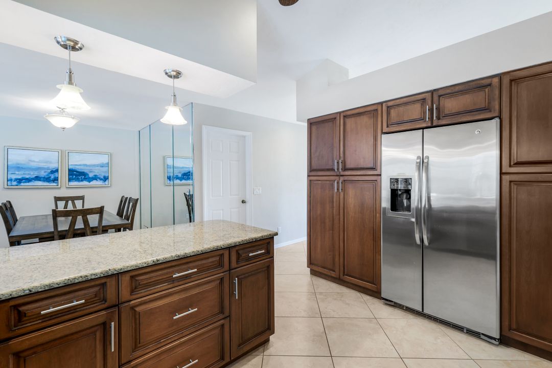 941 Ironwood Ct, Marco Island, FL 34145