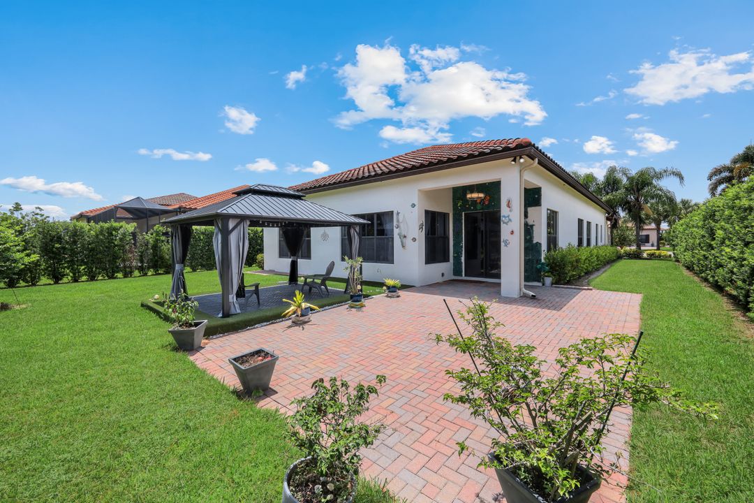 5547 Ferrari Ave, Ave Maria, FL 34142