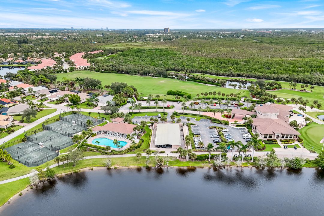 8929 Greenwich Hills Way, Fort Myers, FL 33908