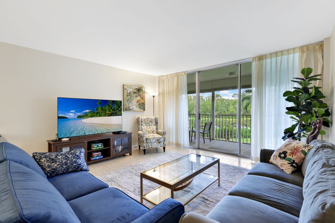 3 Bluebill Ave #206, Naples, FL 34108
