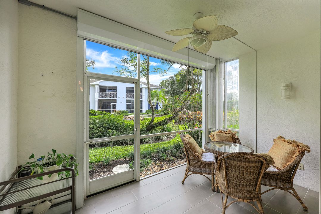 7108 Barrington Cir #2-102, Naples, FL 34108