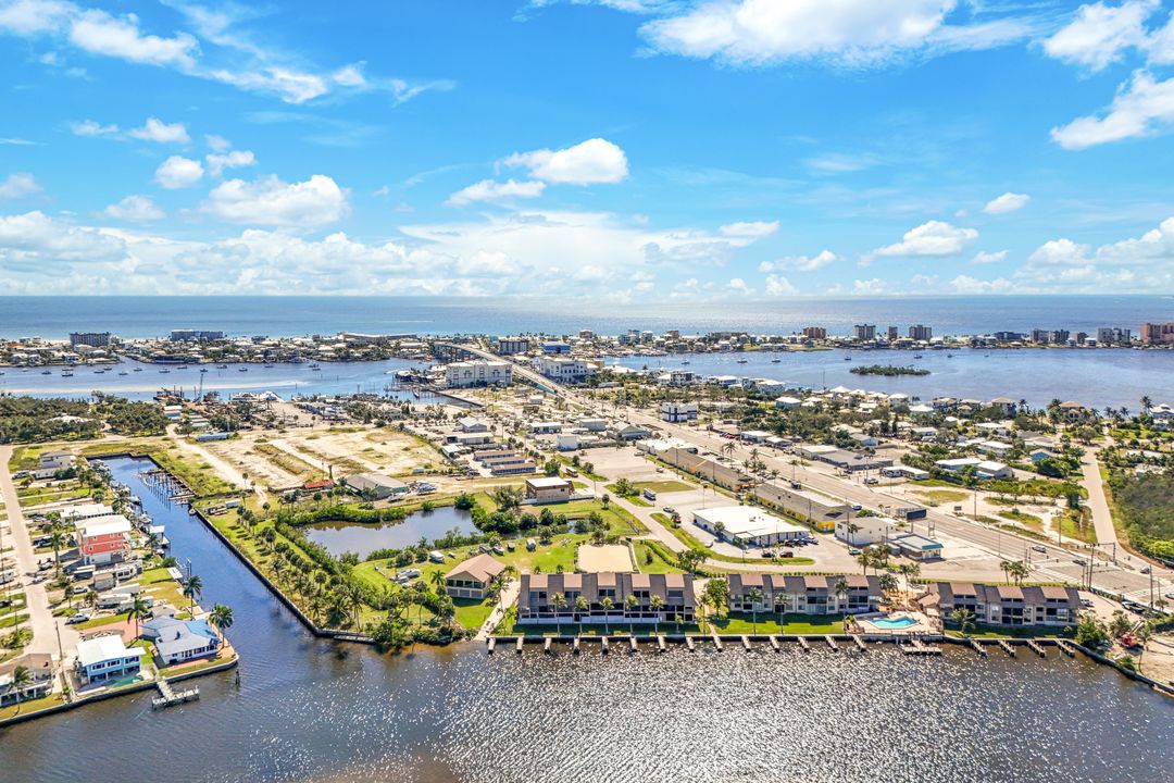 894 Buttonwood Dr #219, Fort Myers Beach, FL 33931