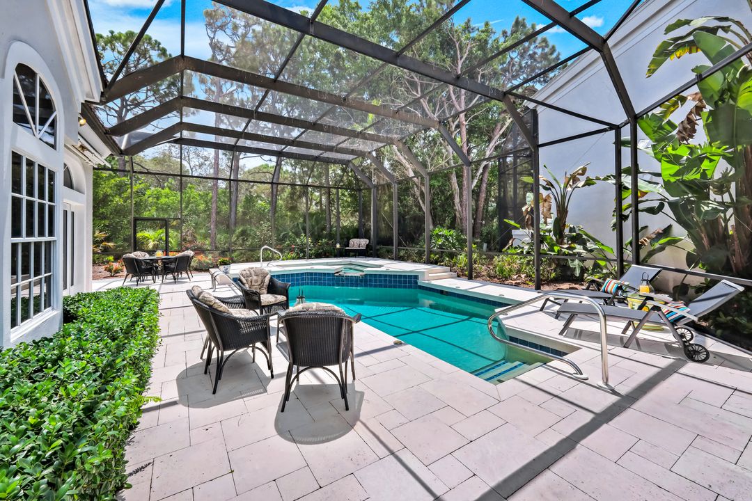 15248 Devon Green Ln, Naples, FL 34110
