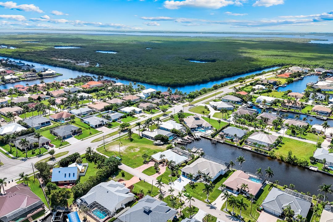 4130 SW 28th Ave, Cape Coral, FL 33914