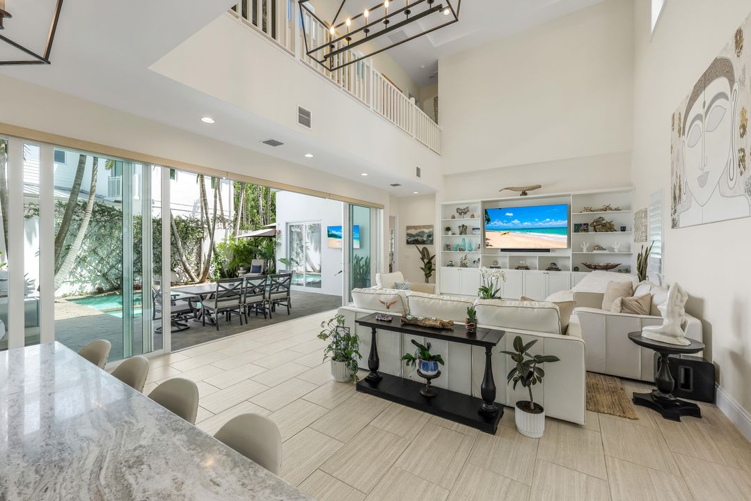 9161 Mercato Way, Naples, FL 34108