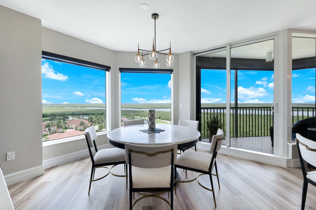 1060 Borghese Ln #902, Naples, FL 34114