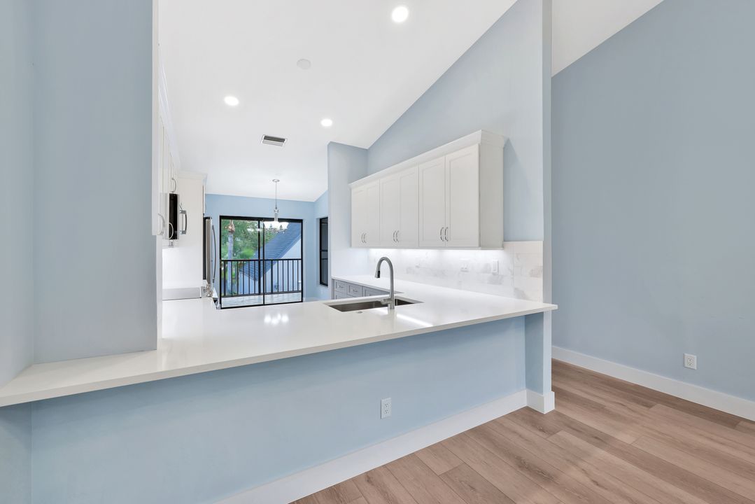 509 Veranda Way, Naples, FL 34104