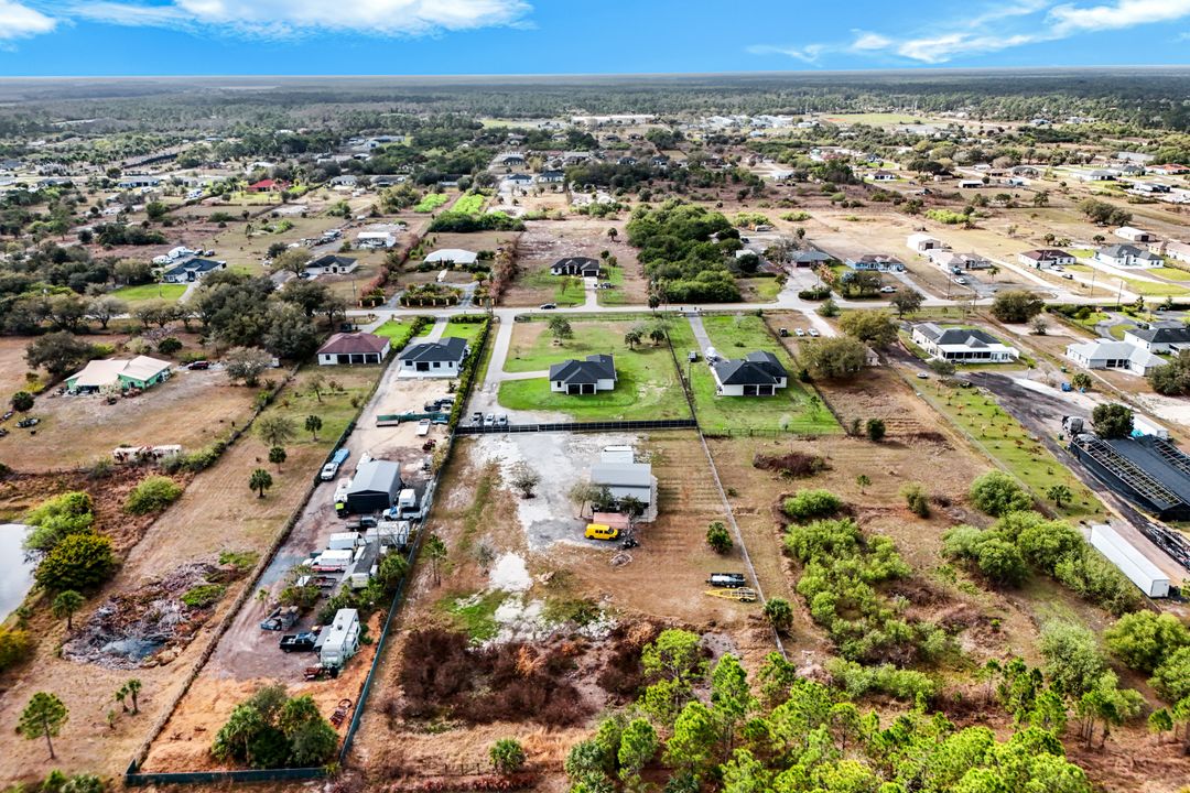 4217 24th Ave NE, Naples, FL 34119