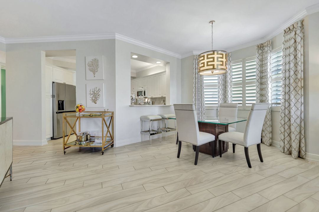 410 Flagship Dr #501, Naples, FL 34108