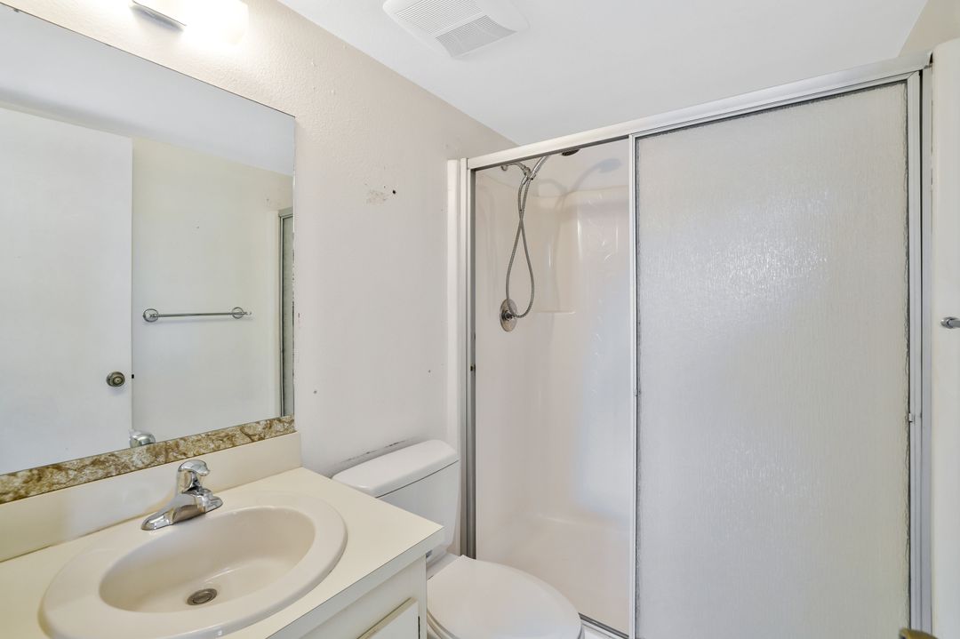 4345 27th Ct SW #204, Naples, FL 34116