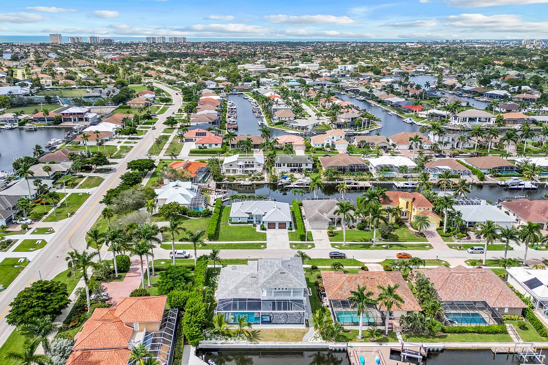 21 Algonquin Ct, Marco Island, FL 34145