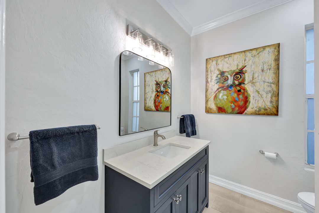 4624 Pond Apple Dr N, Naples, FL 34119