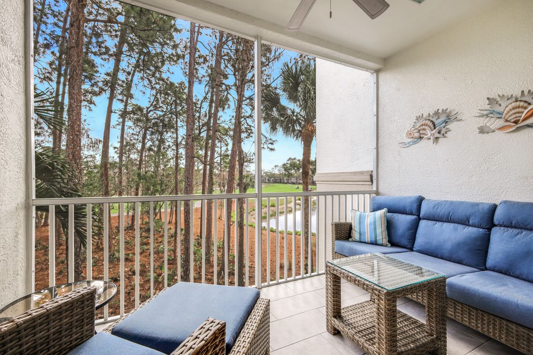 8253 Parkstone Pl #206, Naples, FL 34120