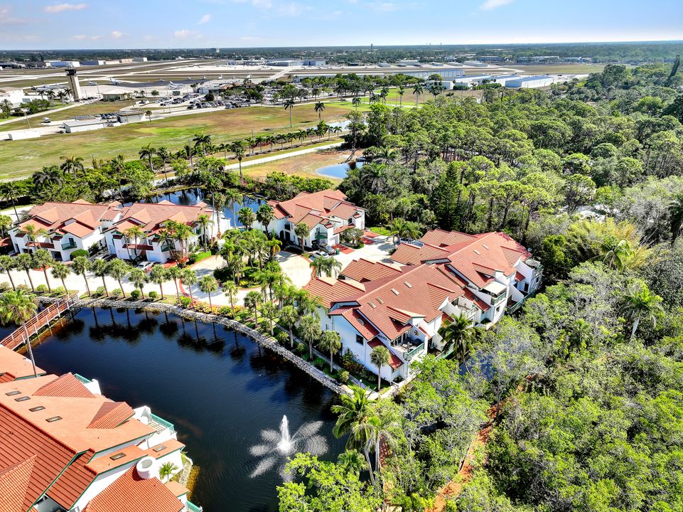 2294 Anchorage Ln #C, Naples, FL 34104