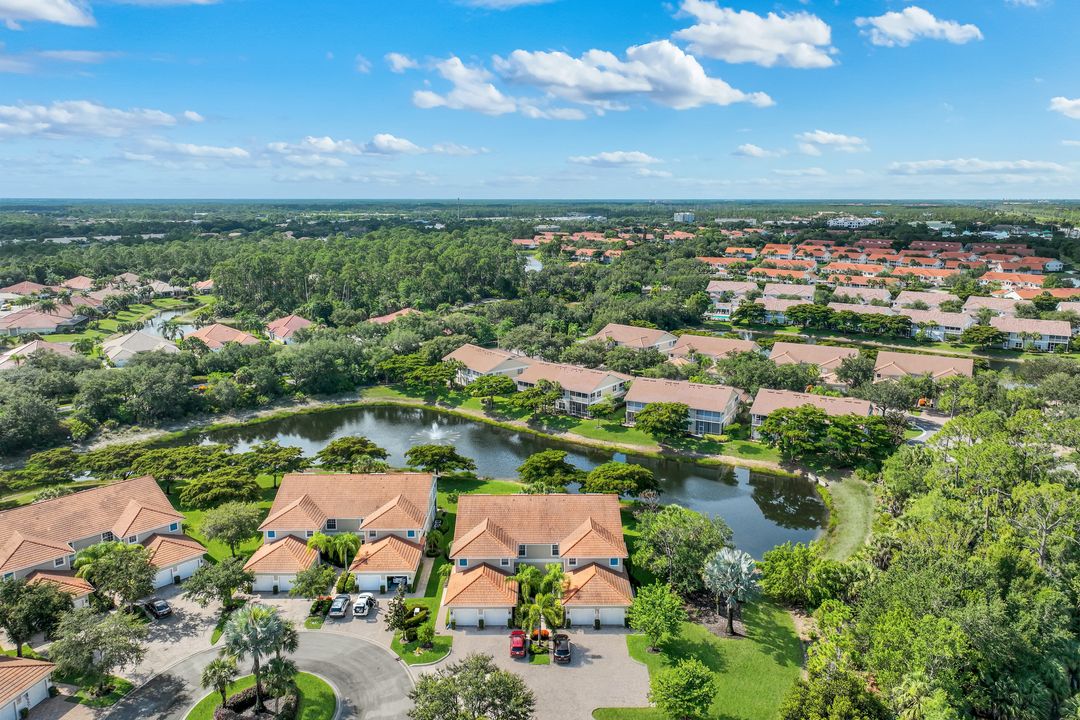 6355 Lexington Ct #102, Naples, FL 34110