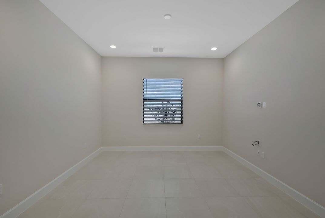 3748 Finsbury Wy, Fort Myers, FL 33905
