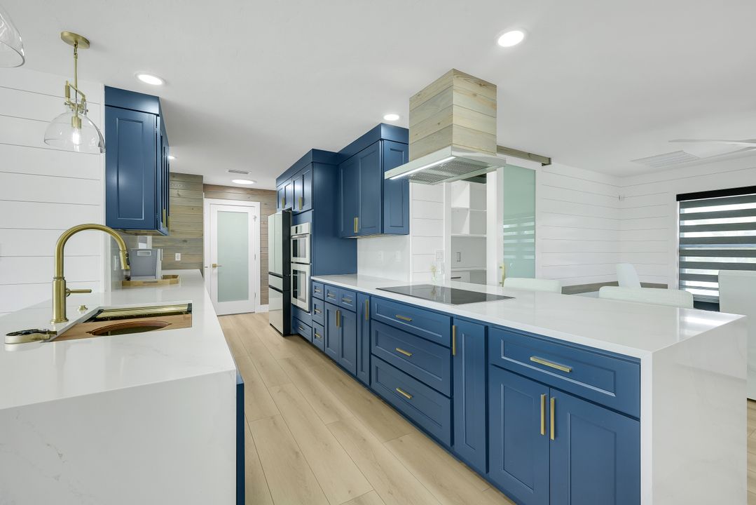 16340 Buccaneer St, Bokeelia, FL 33922
