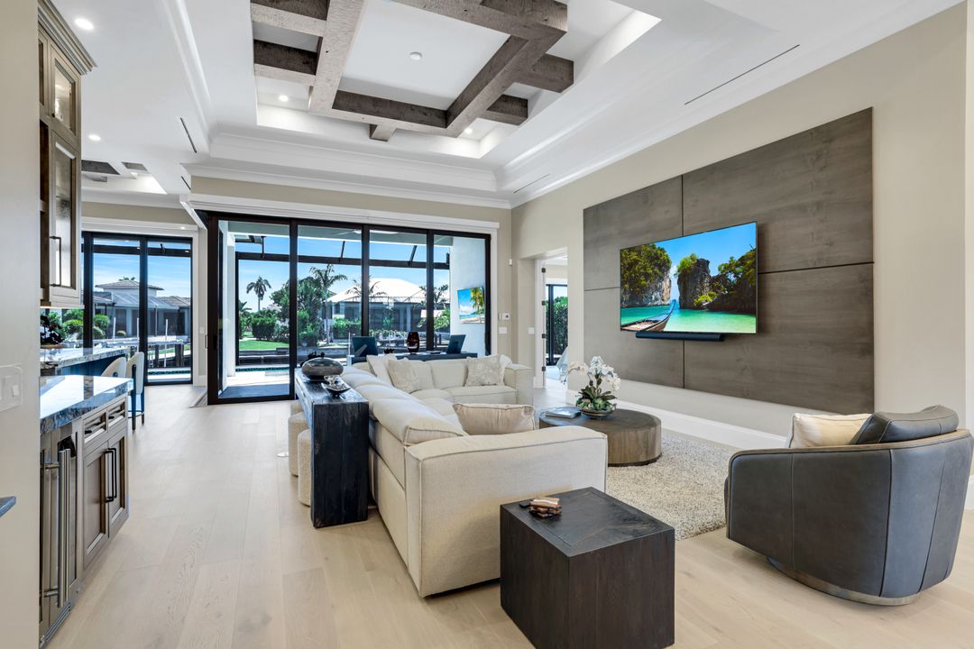 855 Old Marco Ln, Marco Island, FL 34145