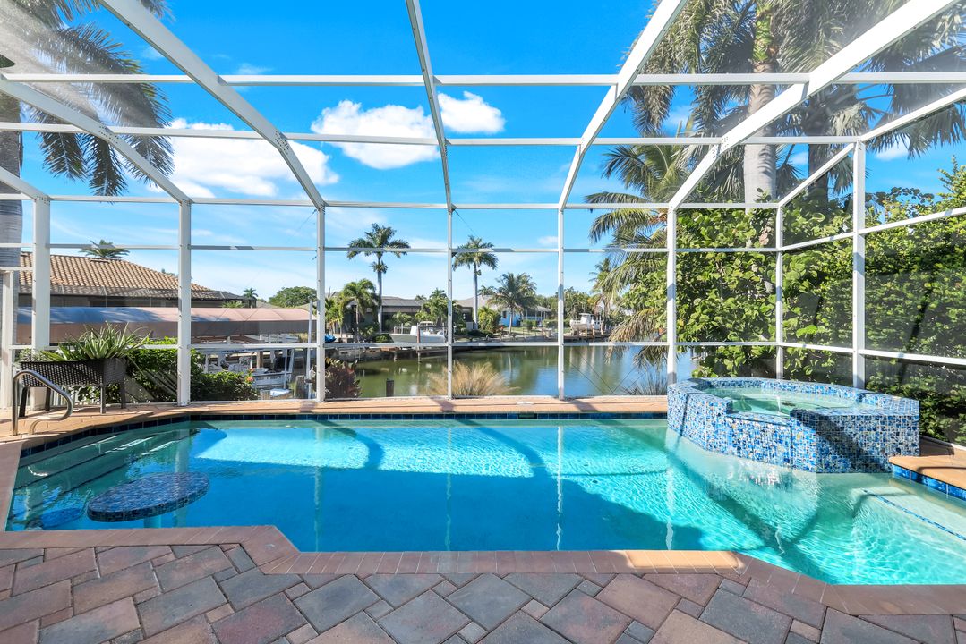 309 Rookery Ct, Marco Island, FL 34145