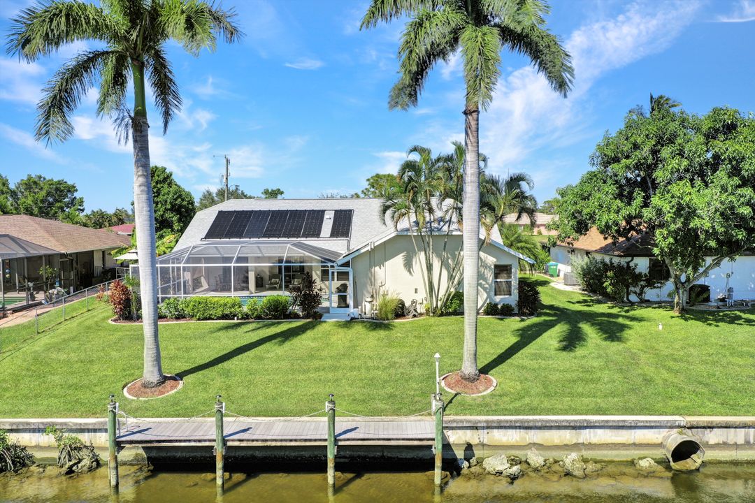 610 Archer Pkwy W, Cape Coral, FL 33904