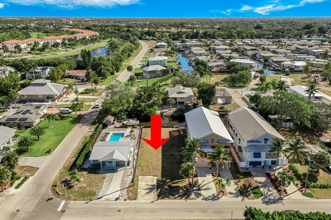 24504 Redfish St, Bonita Springs, FL 34134