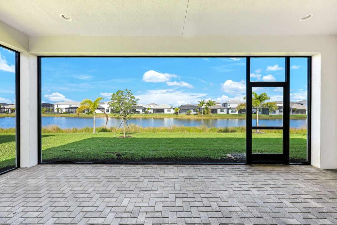 12650 Alderson Ave, Estero, FL 33928