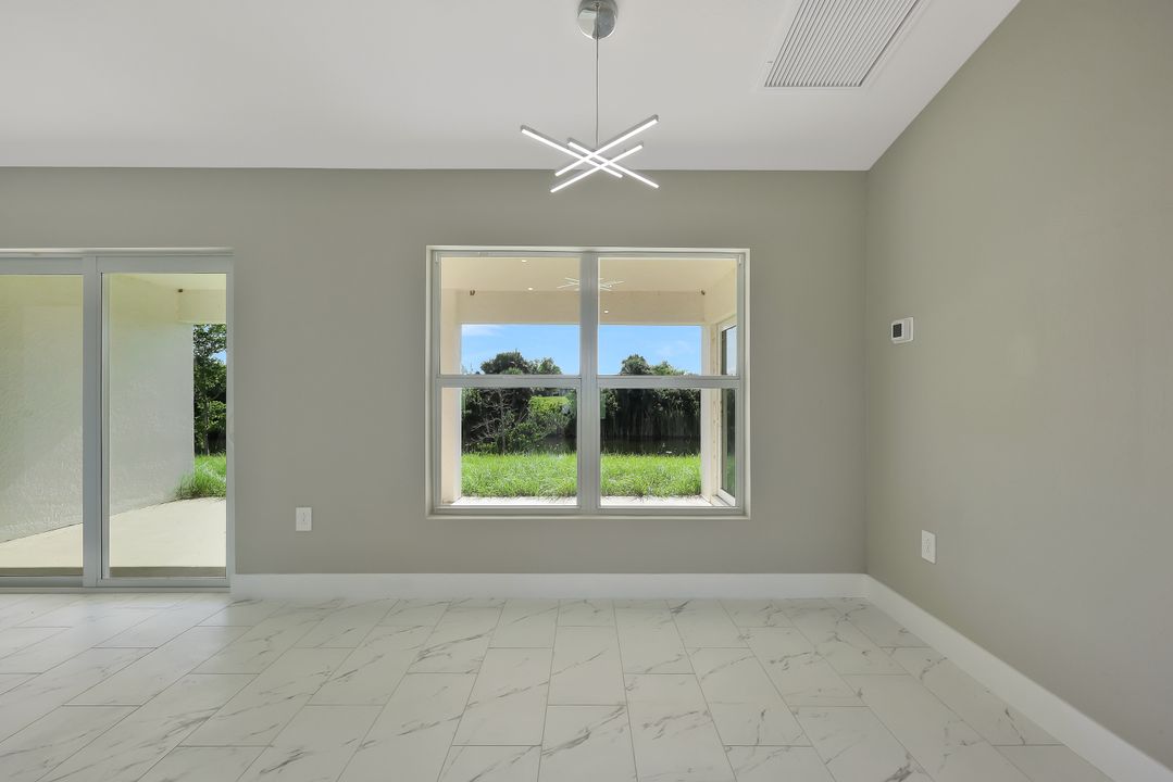 1905 NE 21st Pl, Cape Coral, FL 33909