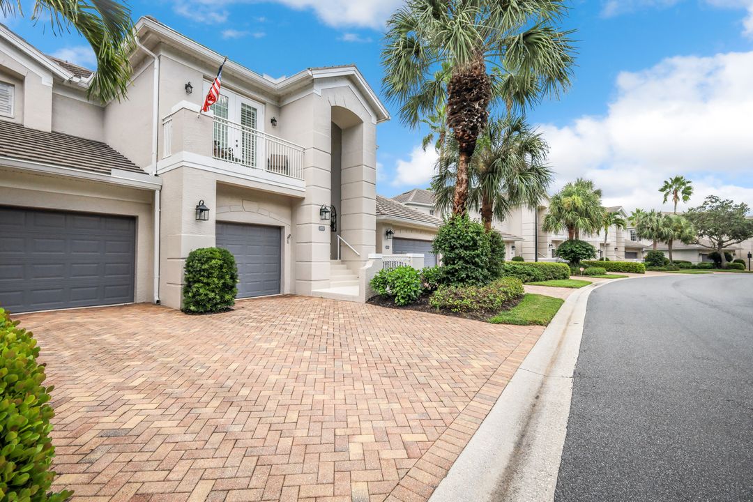 9687 Cypress Hammock Cir #202, Bonita Springs, FL 34135