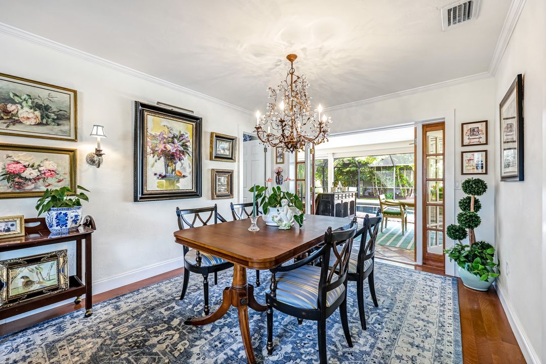 87 Burning Tree Dr, Naples, FL 34105