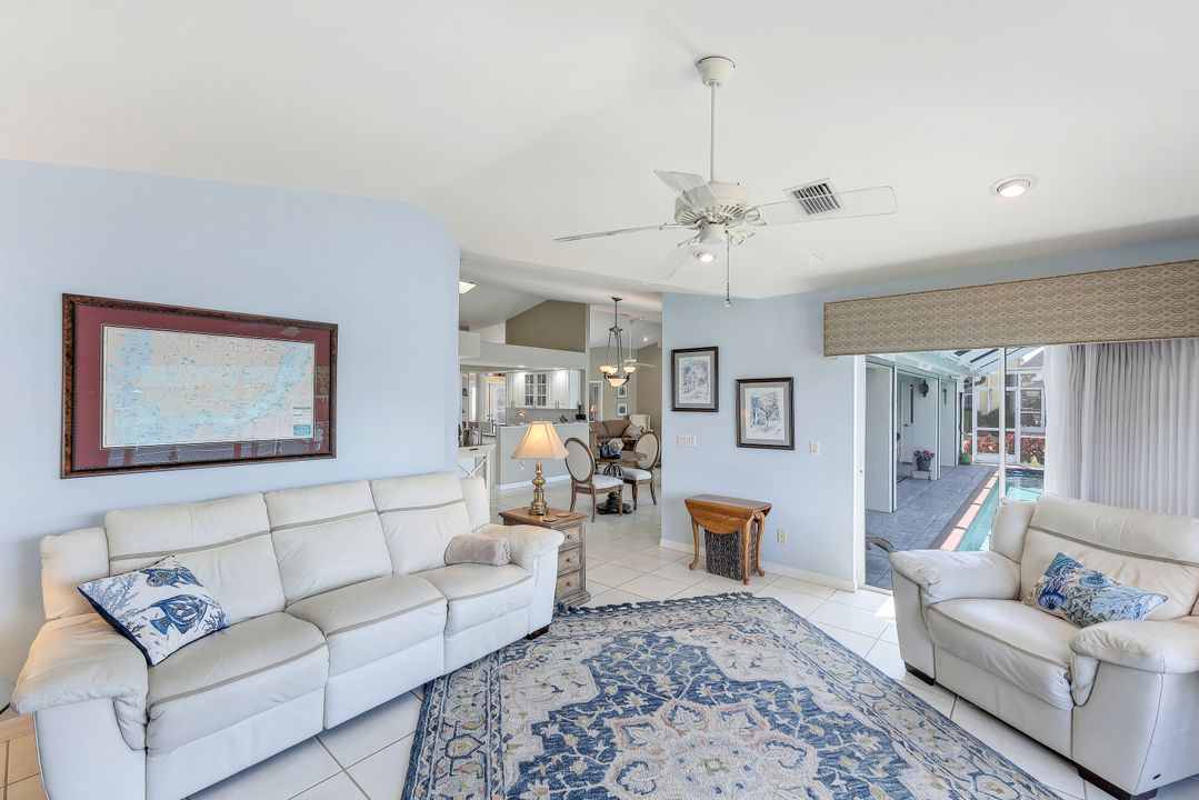 2237 SW 50th St, Cape Coral, FL 33914