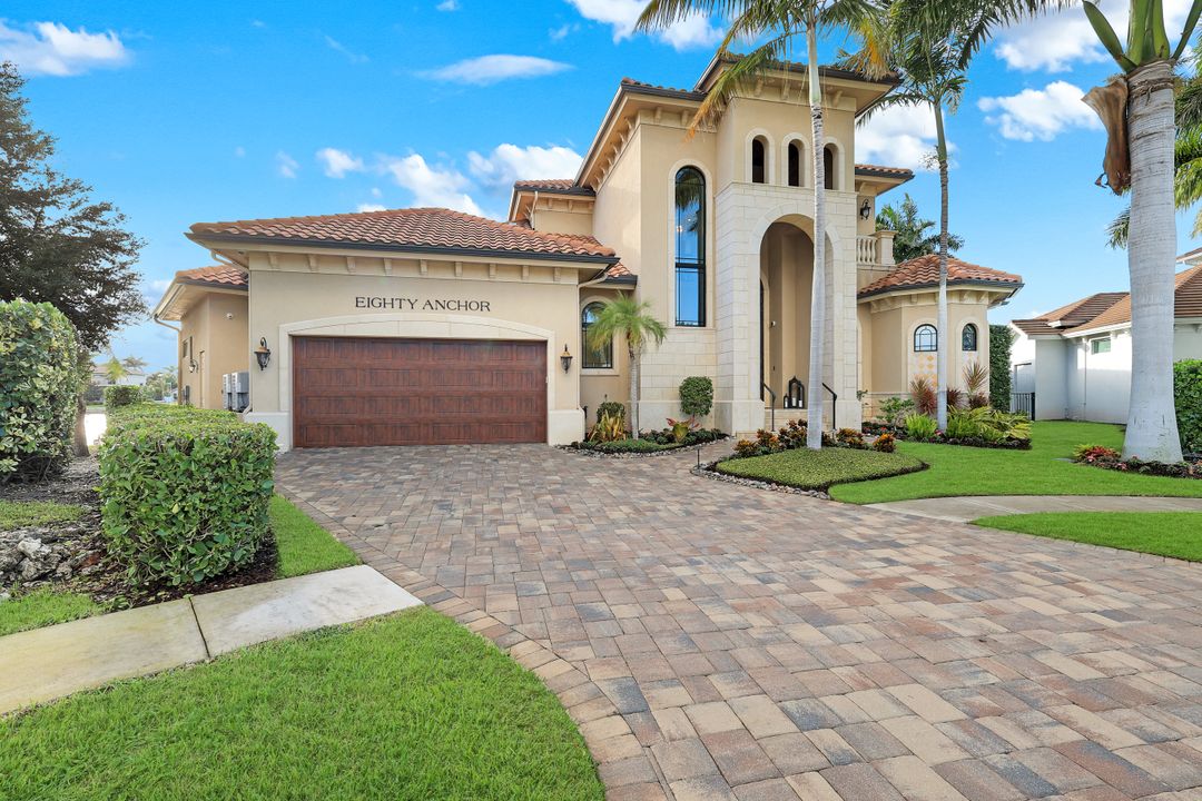 80 Anchor Ct, Marco Island, FL 34145